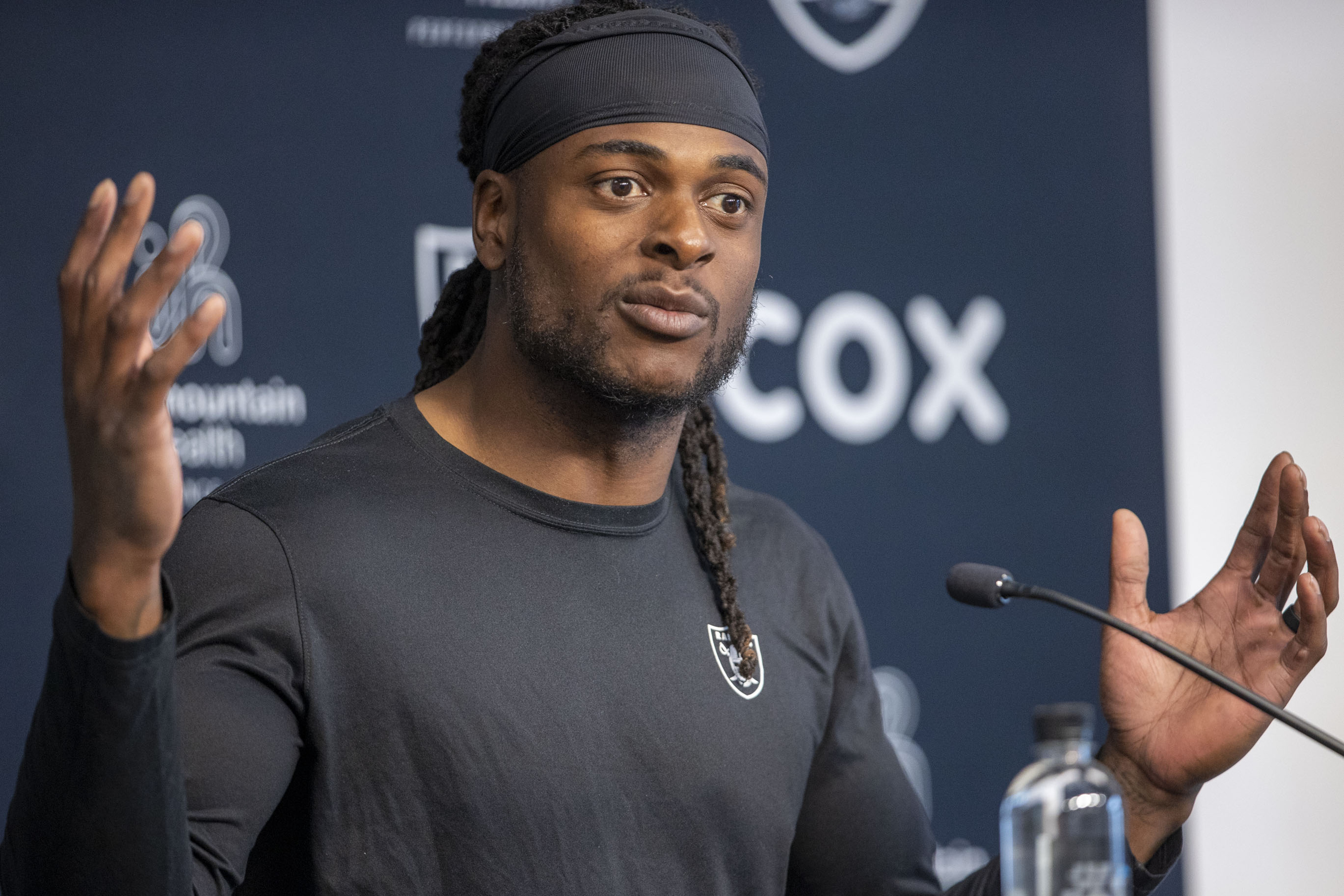 Davante Adams dari Raiders mengatakan dia tidak memiliki masalah dengan tim
