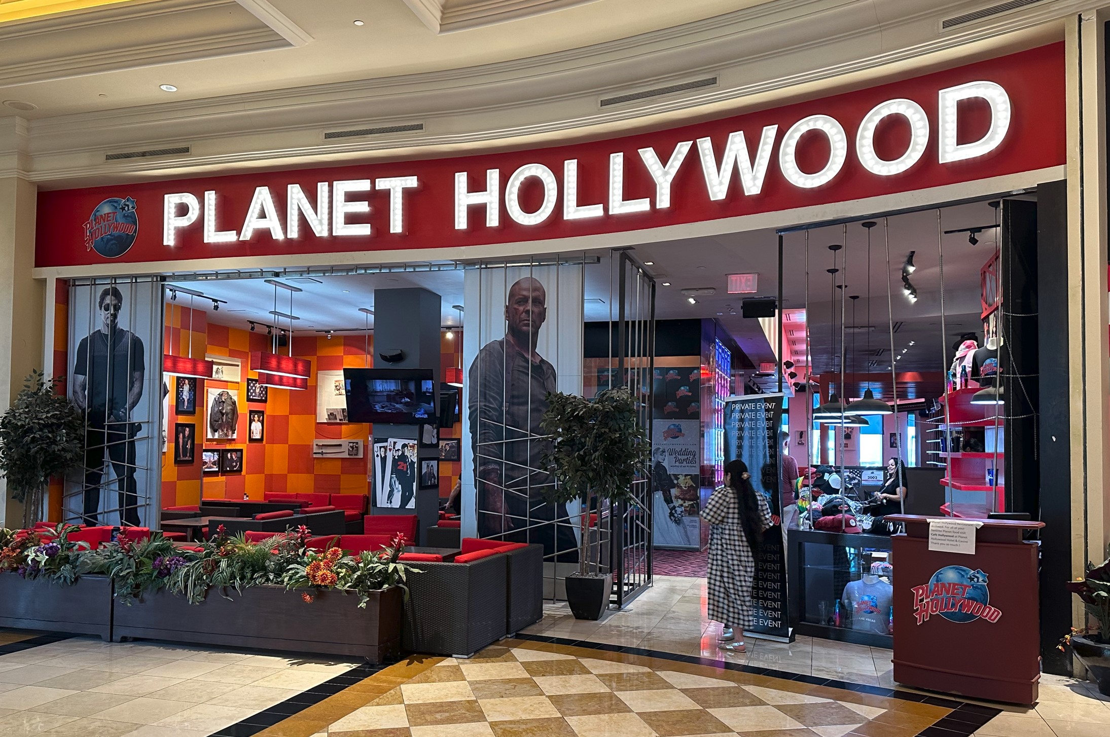 Planet Hollywood Restaurant menutup lokasi Las Vegas Strip