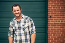 Easton Corbin performs Dec. 6 at the Mirage Race & Sports Book (MGM Resorts International)