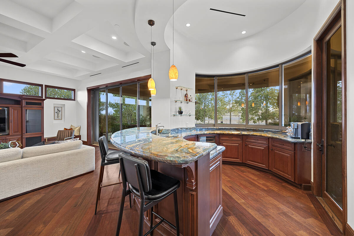 The bar. (Douglas Elliman, Nevada)