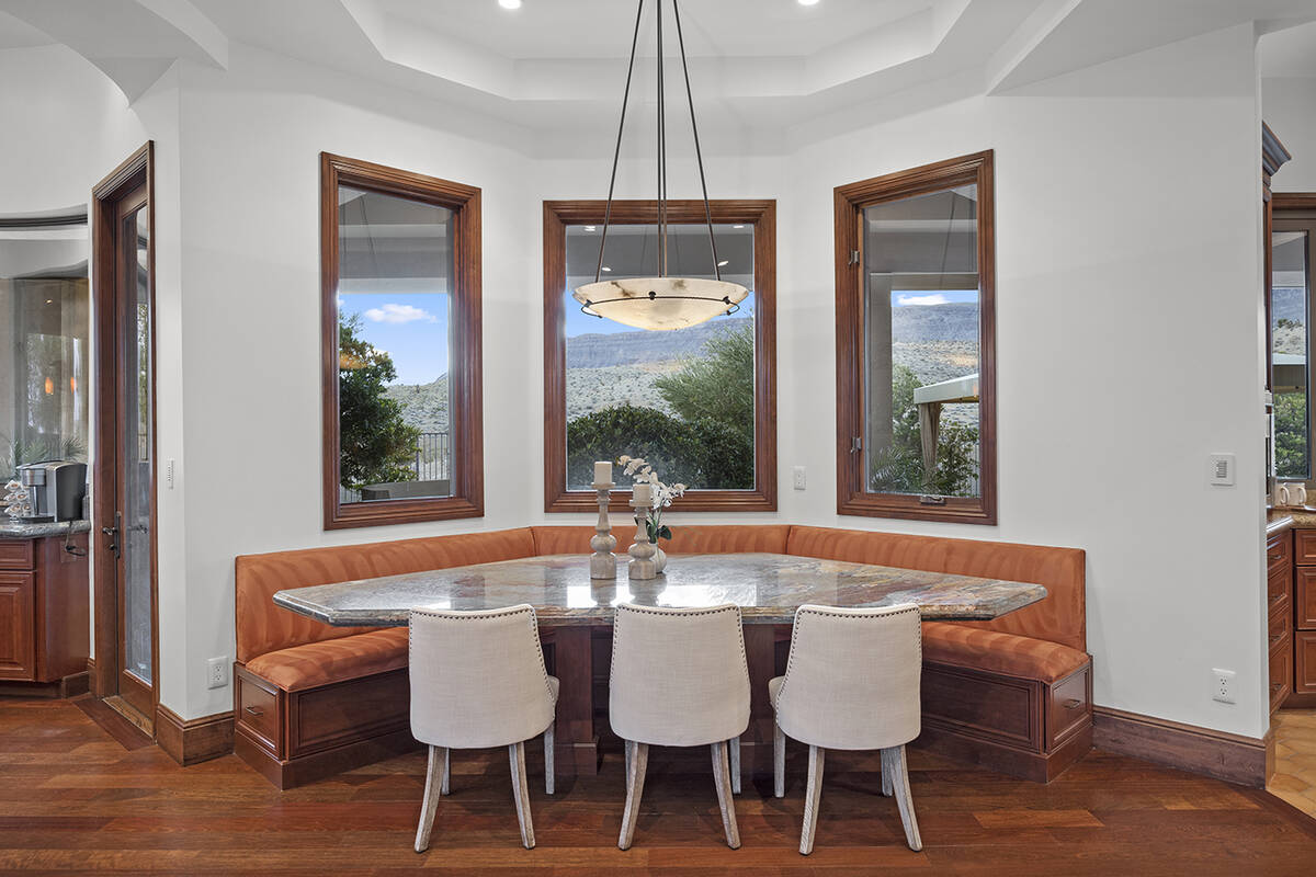 Breakfast nook. (Douglas Elliman, Nevada)