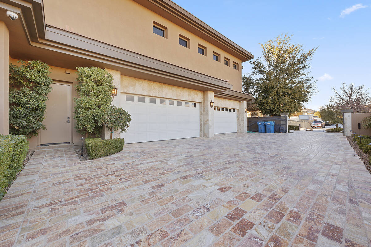 Four-car garage. (Douglas Elliman, Nevada)