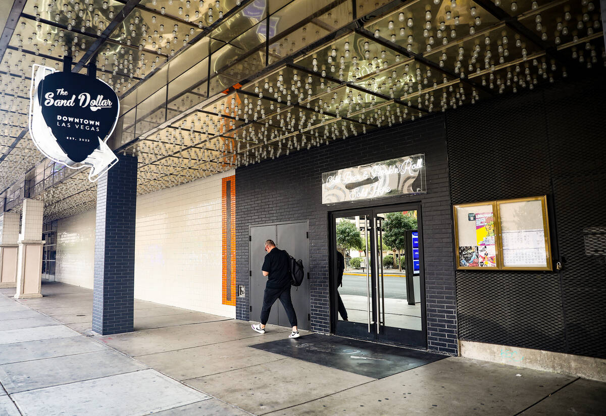 The Sand Dollar Bar entrance from Main Street at the Plaza hotel-casino in Las Vegas, Thursday, ...