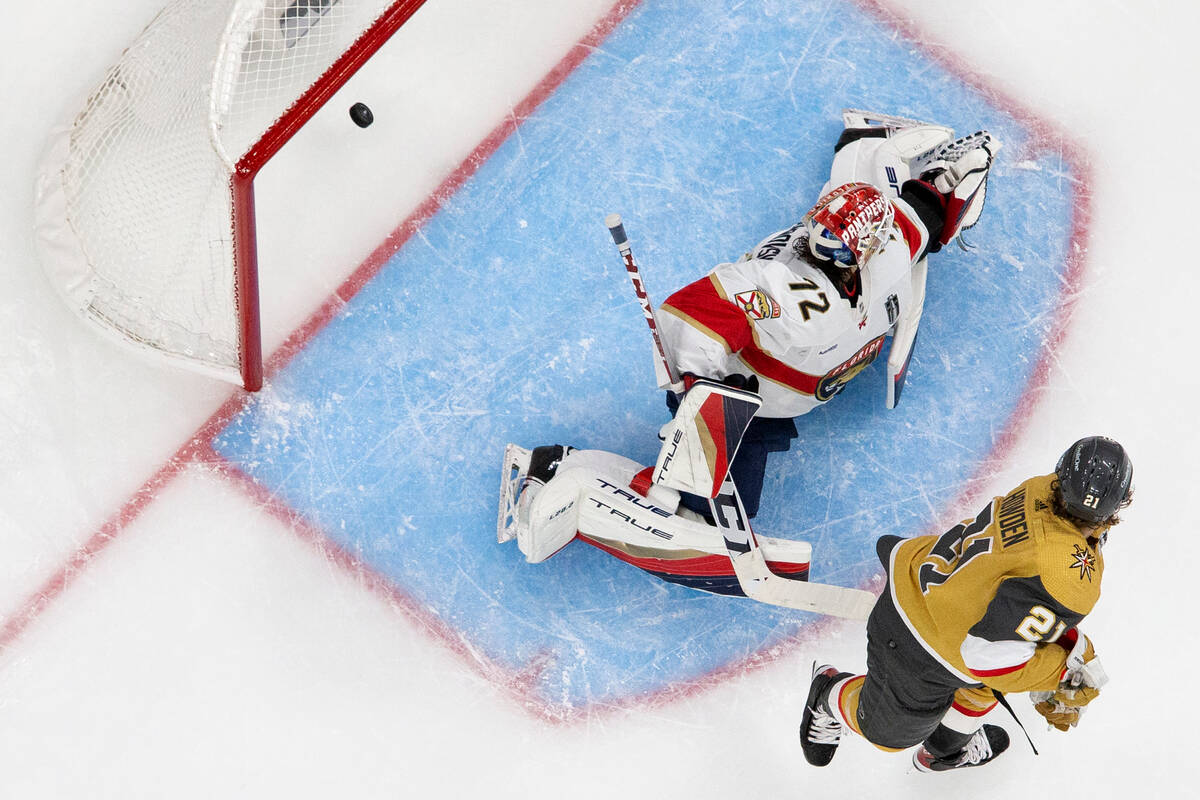 Florida Panthers goaltender Sergei Bobrovsky (72) misses a save while Golden Knights center Bre ...