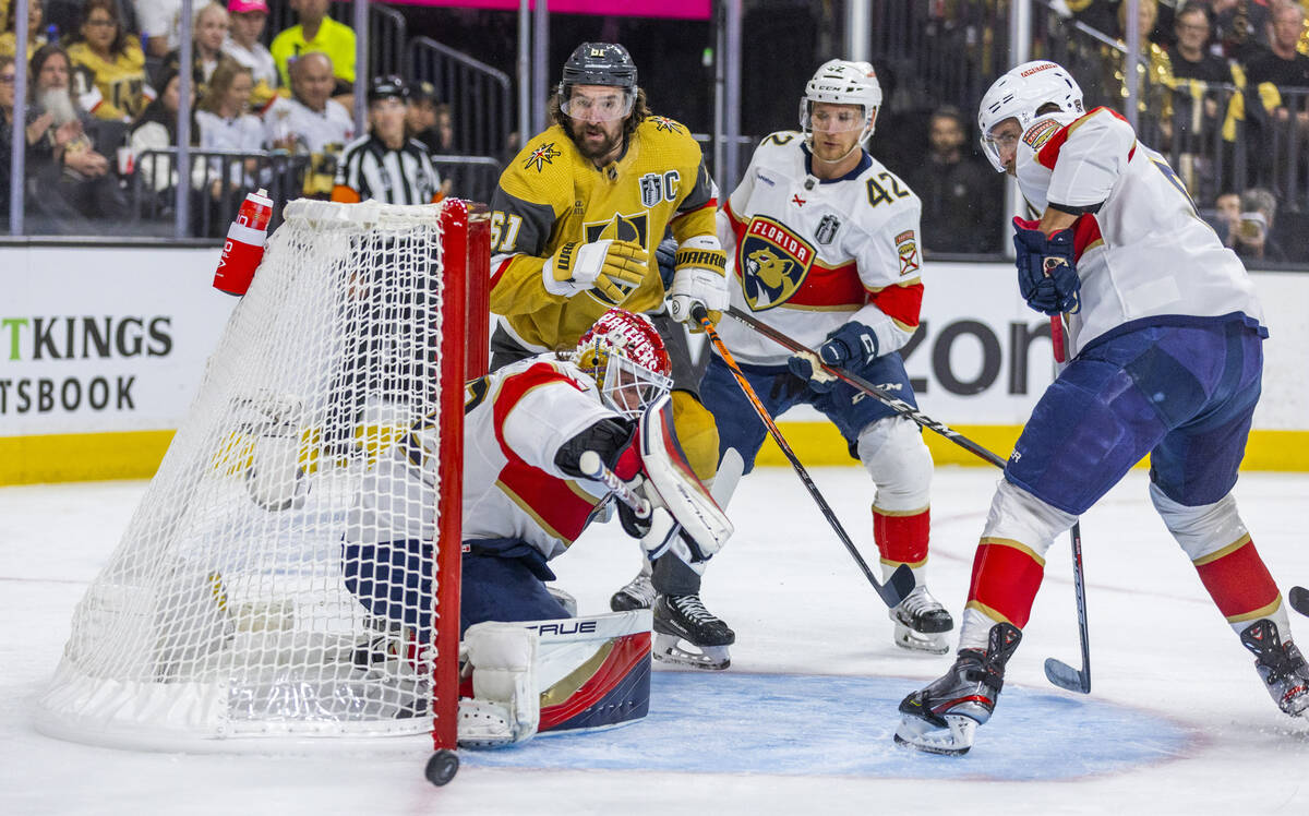 Bobrovsky pulled, other stars struggle as Panthers fall behind 2-0