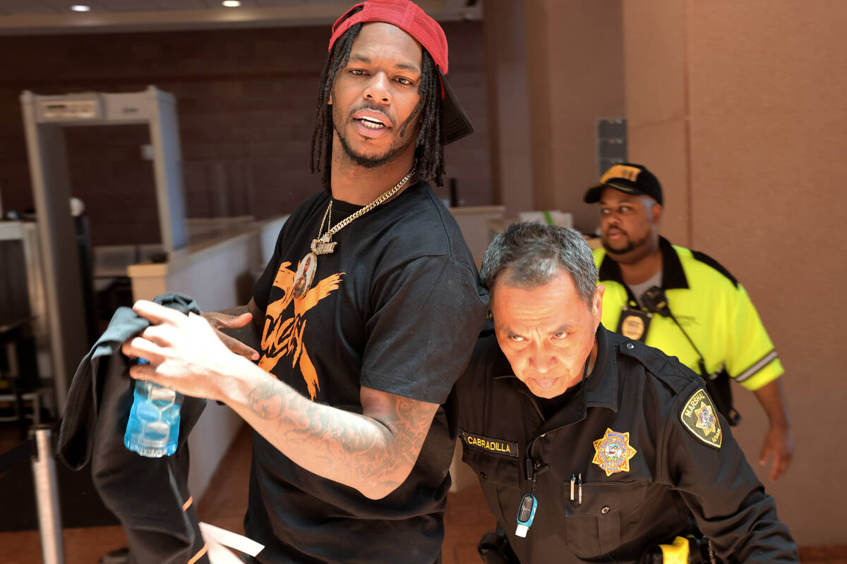 Marshals keep the family of victim Charles Vailes Jr. from the family of defendant Jcahoyl Duck ...