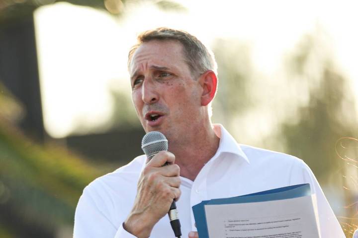 State Sen. Scott Hammond, R-Las Vegas, speaks in Las Vegas in August 2020. (Chase Stevens/Las V ...