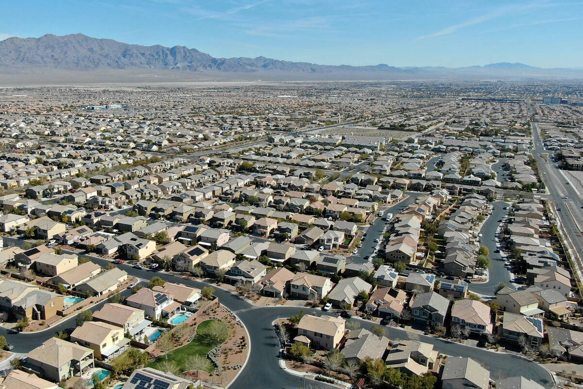 San Francisco residents transferring to Las Vegas, Reno