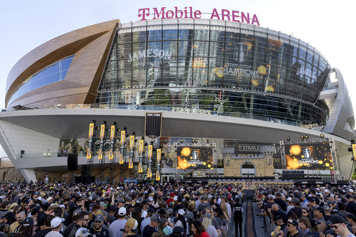 Fans crowd Toshiba Plaza before the Golden Knights parade down the Las Vegas Strip to celebrate ...