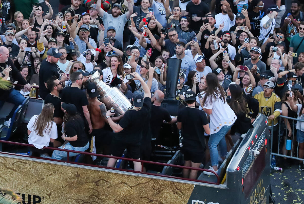 Golden Knights Stanley Cup parade draws hundreds of thousands of fans, Golden Knights