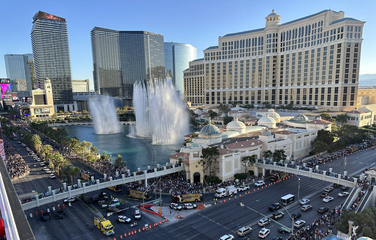 Golden Knights' championship parade takes over Las Vegas Strip - Las Vegas  Sun News