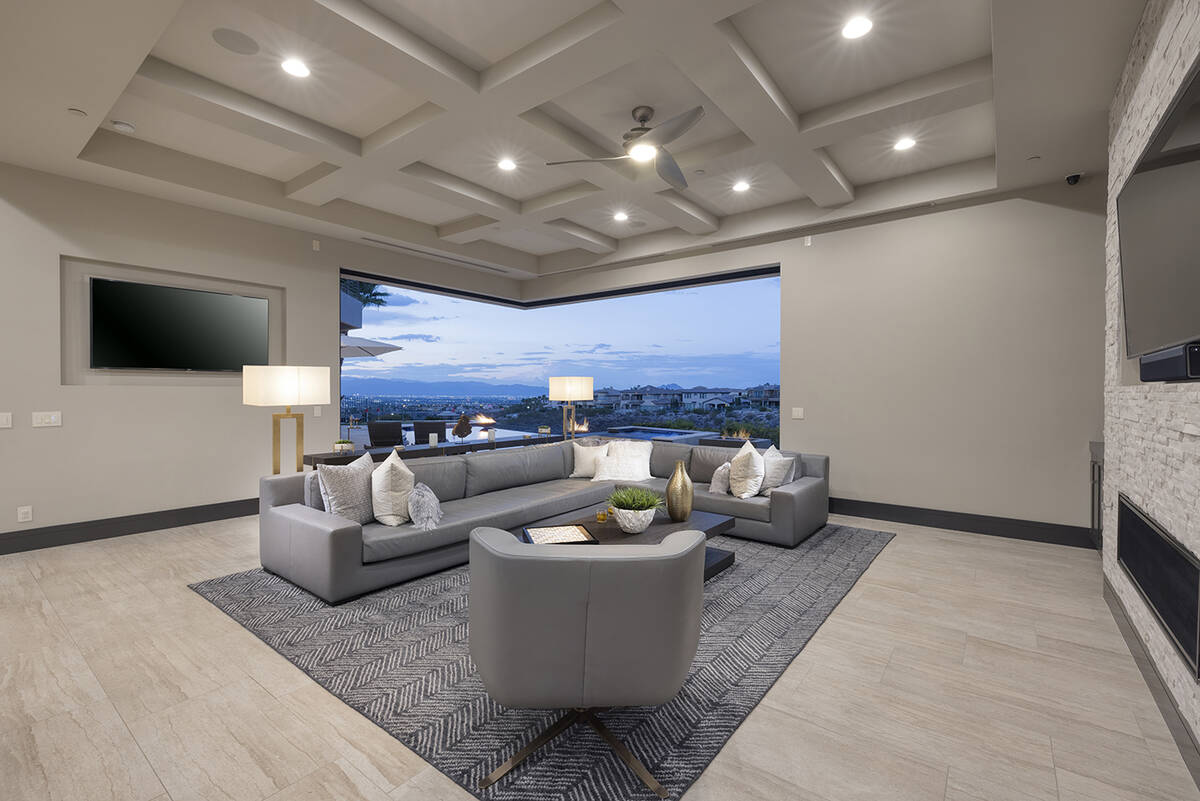 The home has indoor/outdoor features. (Douglas Elliman of Nevada)