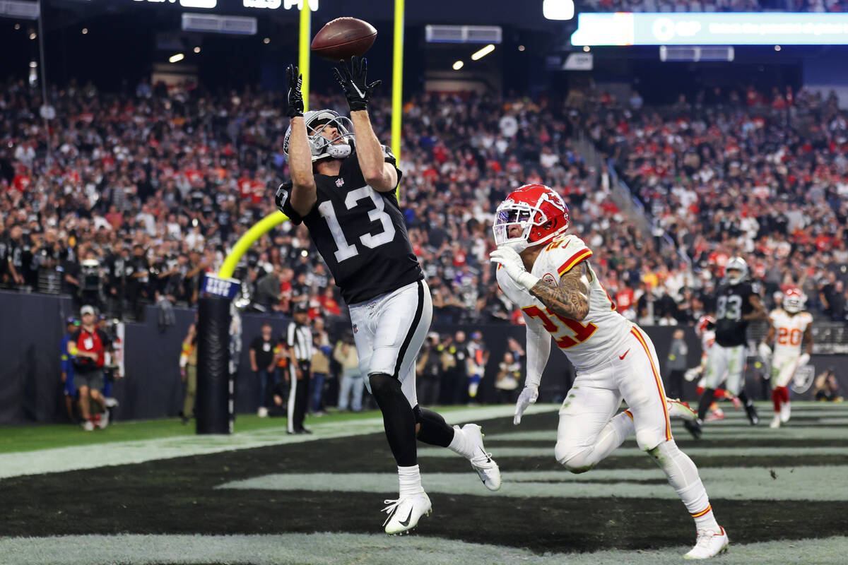 Raiders keep Brian Hoyer, submit 53-man roster to NFL, Raiders News