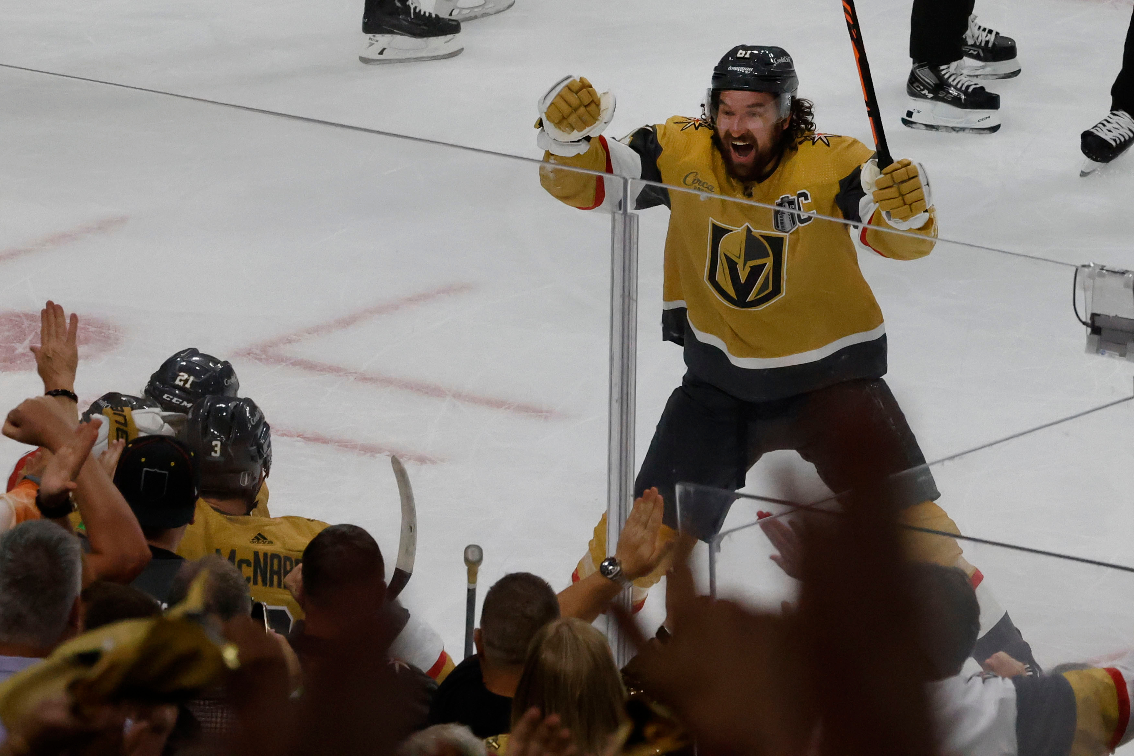 Golden Knights show off stunning, extra-versatile Stanley Cup rings