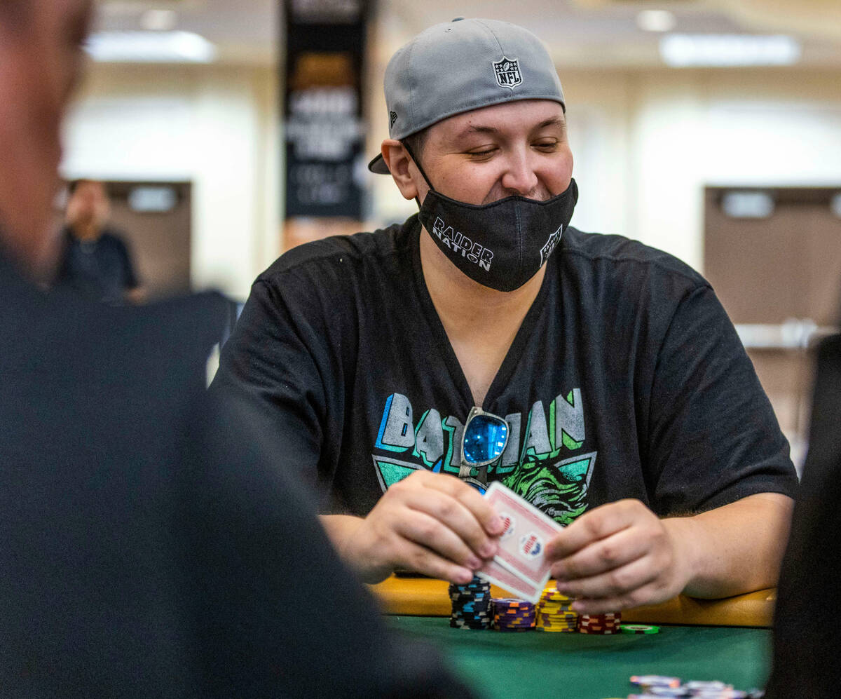 Advantages of Playing at a Casino Online - WORLD TRANSPORT JOURNAL