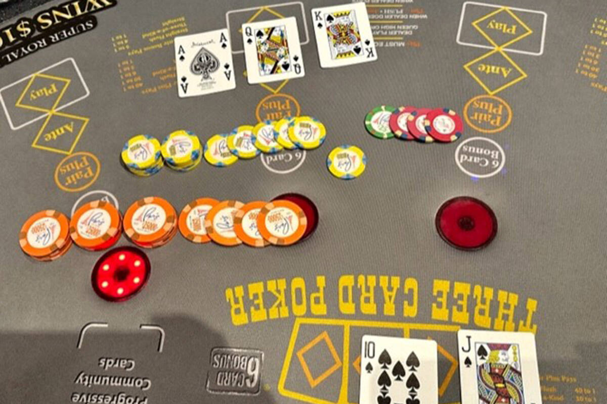 Jackpot hits di Parys Las Vegas di the Strip