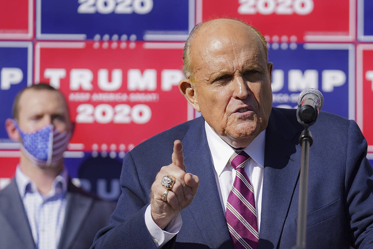 Rudy Giuliani harus diskors karena klaim penipuan pemilu palsu, kata panel peninjau Washington
