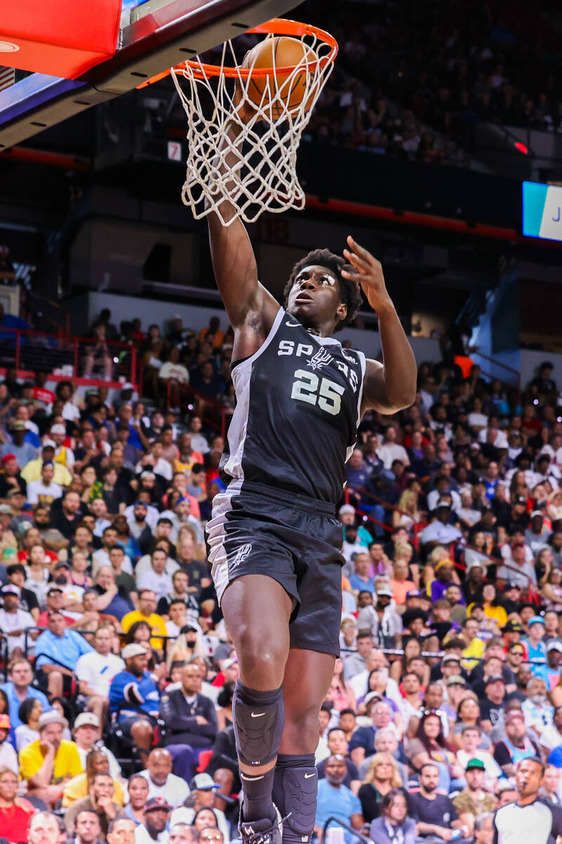 San Antonio Spurs guard/forward Sidy Cissoko (25) goes in for a dunk during an NBA Summer Leagu ...