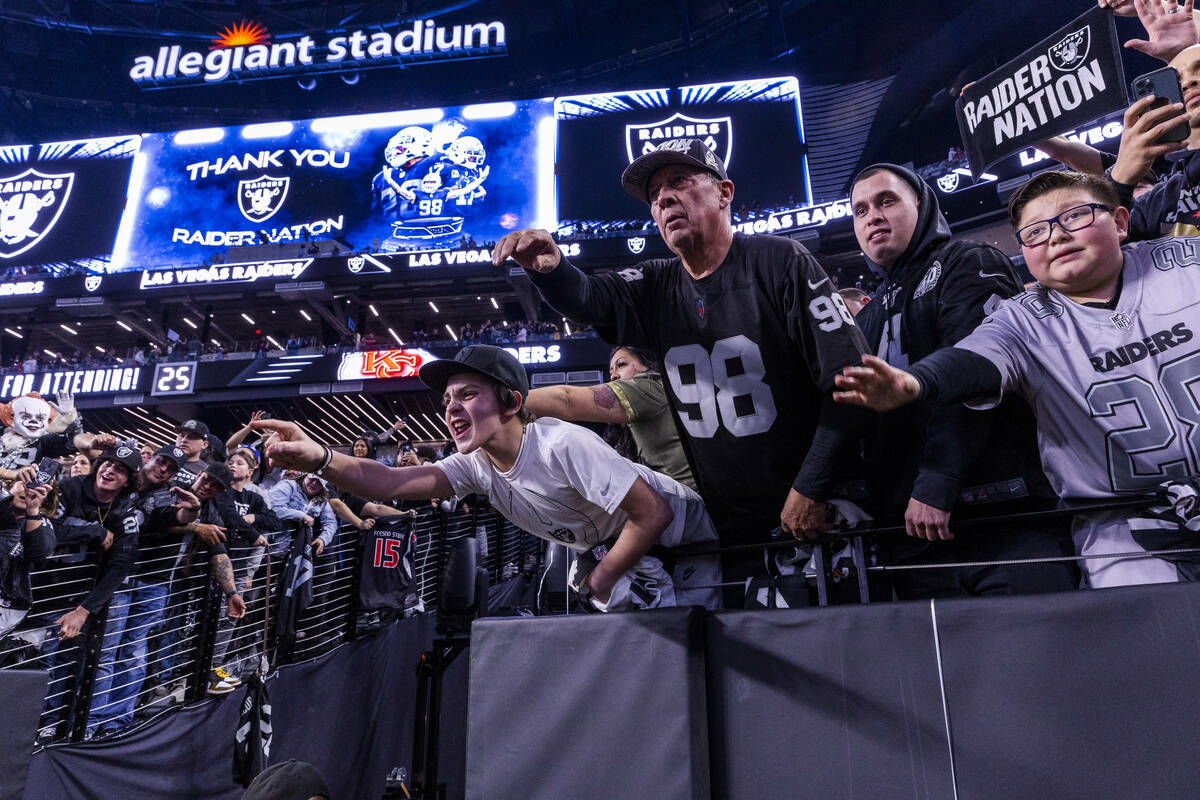 most sold raiders jersey