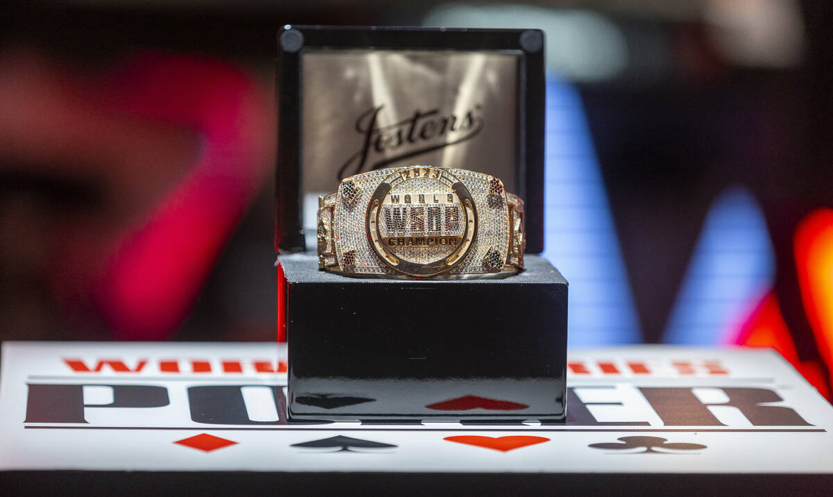 The Josten's World Series of Poker Main Event bracelet on display on the final table in the Hor ...