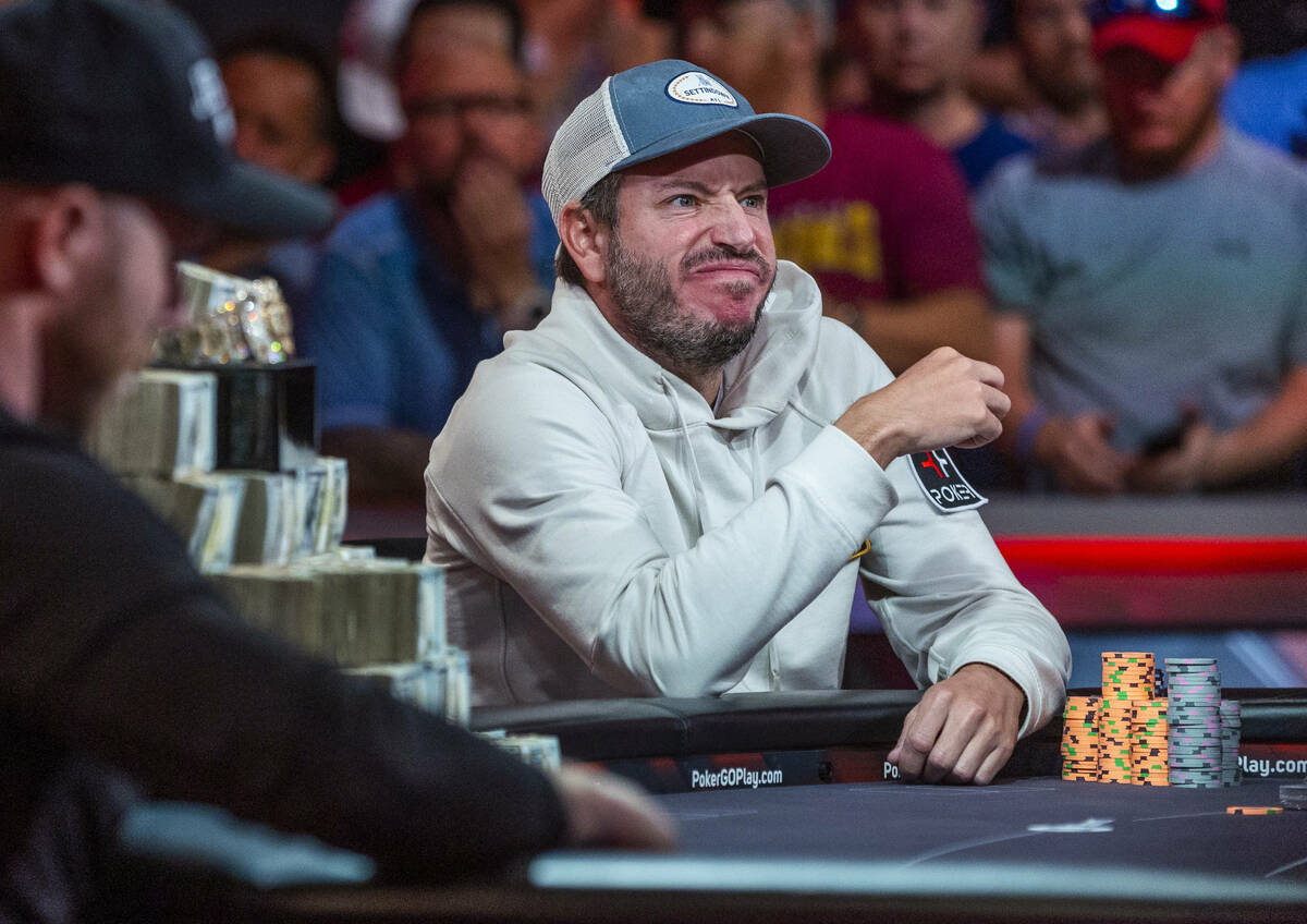 BONÉ DE POKER BET