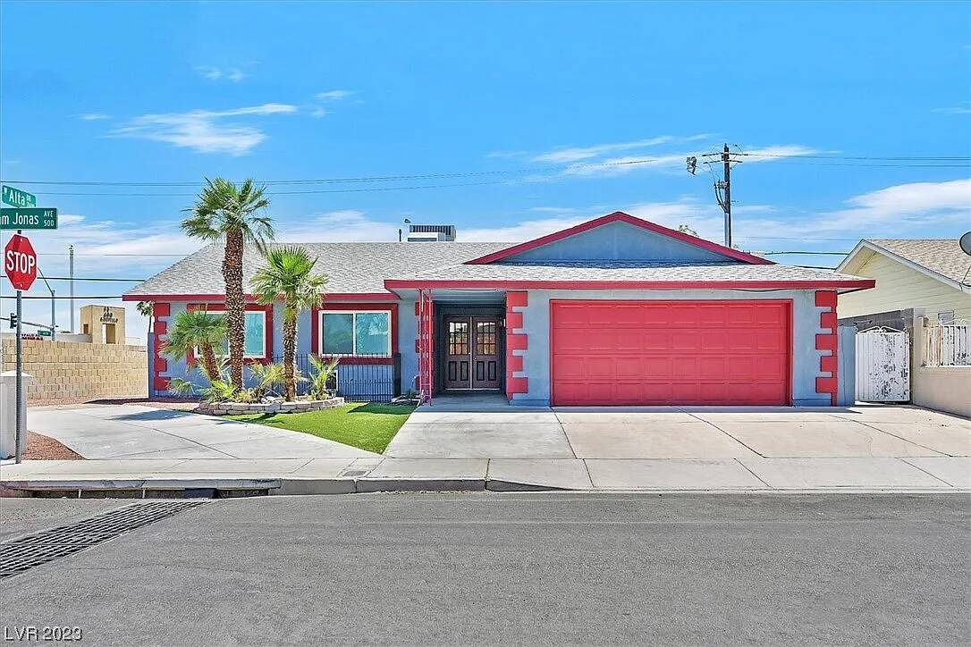 A pirate-themed home at 501 Sam Jonas Drive is listed on Zillow for $349,000. (Ashea Lindell-Gr ...