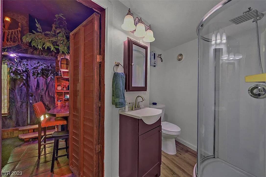 Zillow Gone Wild highlights Vegas pirate-themed home for sale