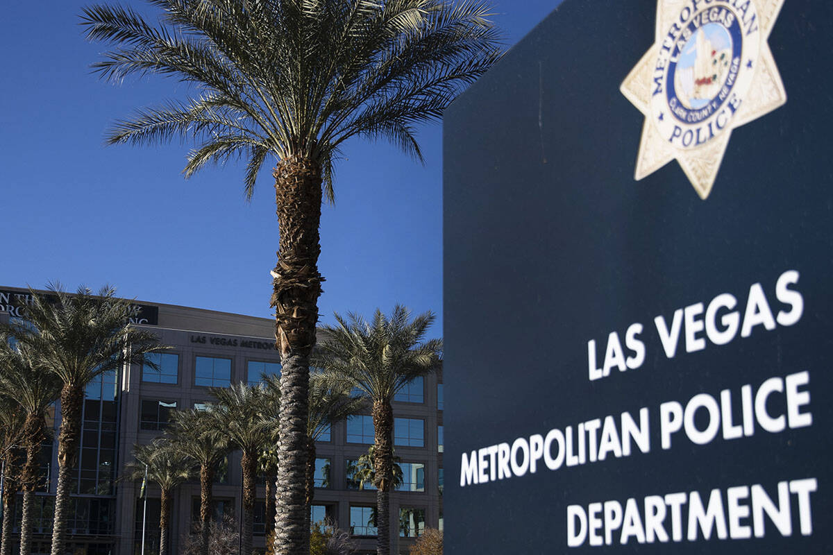 Simulasi penembakan yang melibatkan petugas yang dilakukan oleh polisi Las Vegas