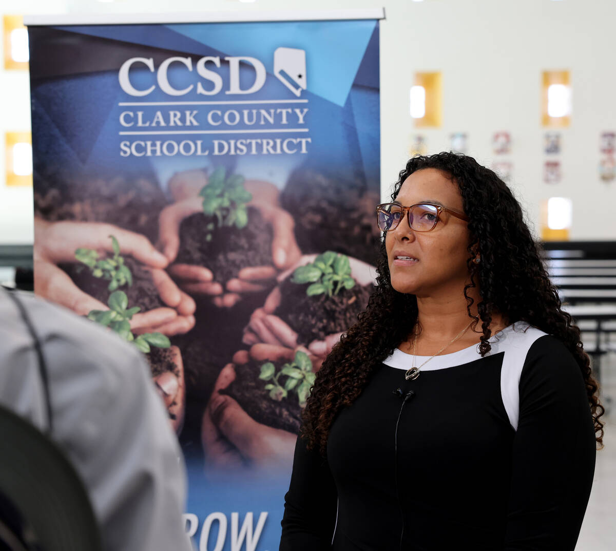 Clark County School District Deputy Chief Human Resources Officer Marynet Bernazar talks to a r ...