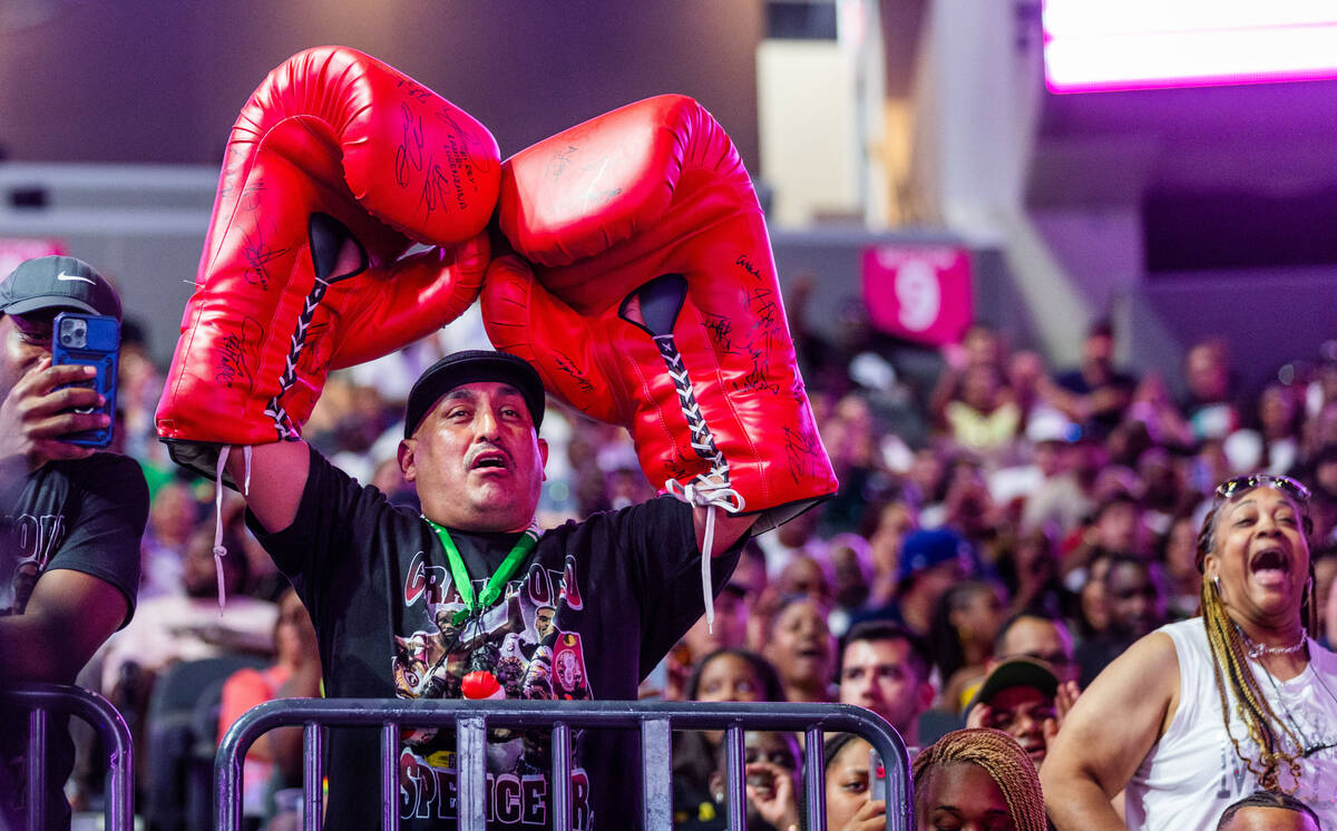 Fans cheer as boxers Errol Spence Jr. and Terence Crawford come together for weigh-ins ahead of ...