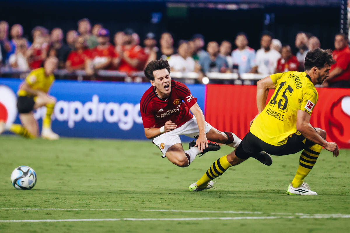 Borussia Dortmund defeat sloppy Manchester United in Las Vegas friendly