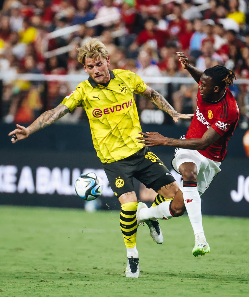 Borussia Dortmund defeat sloppy Manchester United in Las Vegas friendly