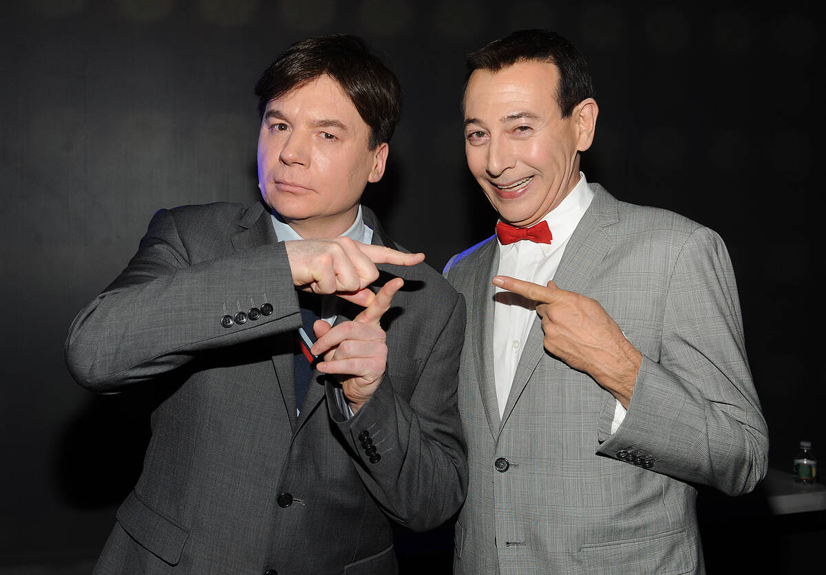 NEW YORK, NY - APRIL 14: Actor Mike Meyers and Pop Culture Award recipient Pee-wee Herman (Pau ...