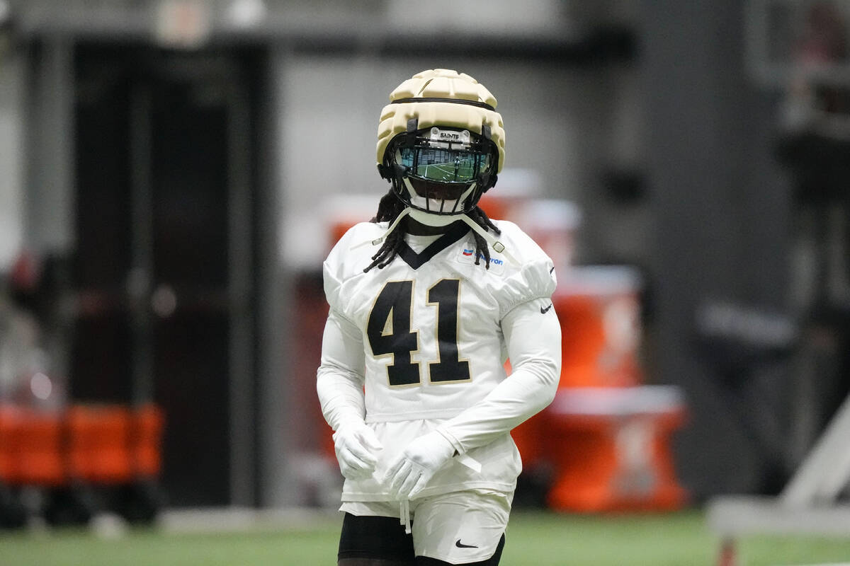 New Orleans Saints running back Alvin Kamara runs through drills at the NFL team's football tra ...