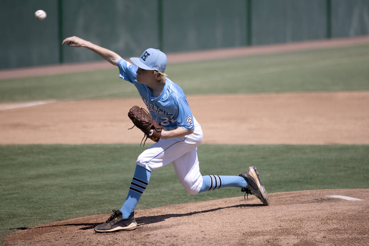 Henderson pitcher Nolan Gifford (22) throws to Utah during the Little League West Regional fina ...