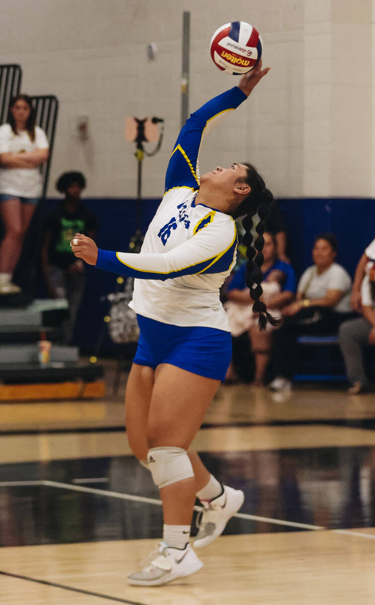 Sierra Vista outside hitter Ariella Maika hits the ball during an assist at a match up against ...