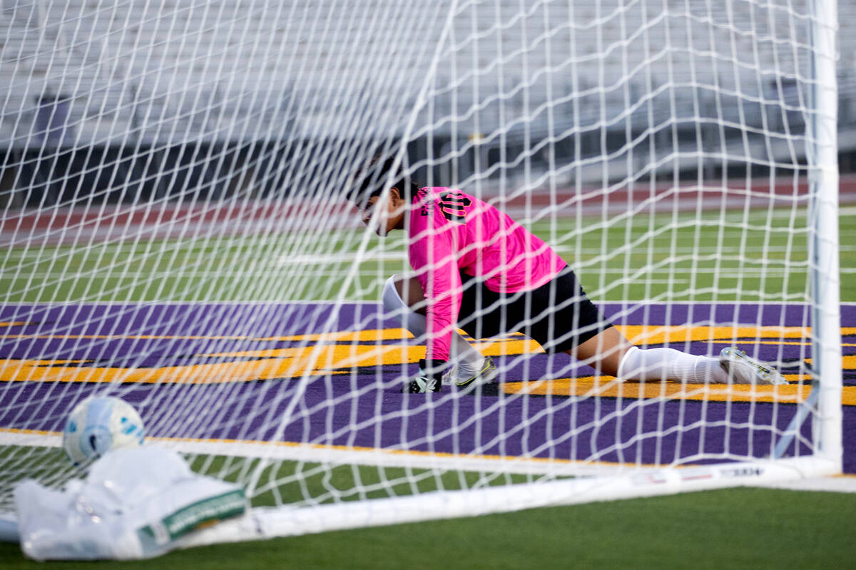 Eldorado goalkeeper Ryan Chavez misses the save on Sunrise Mountain’s goal during a high ...