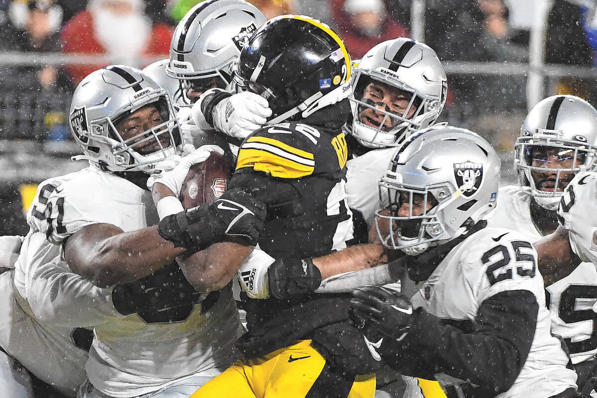 raiders at steelers tickets