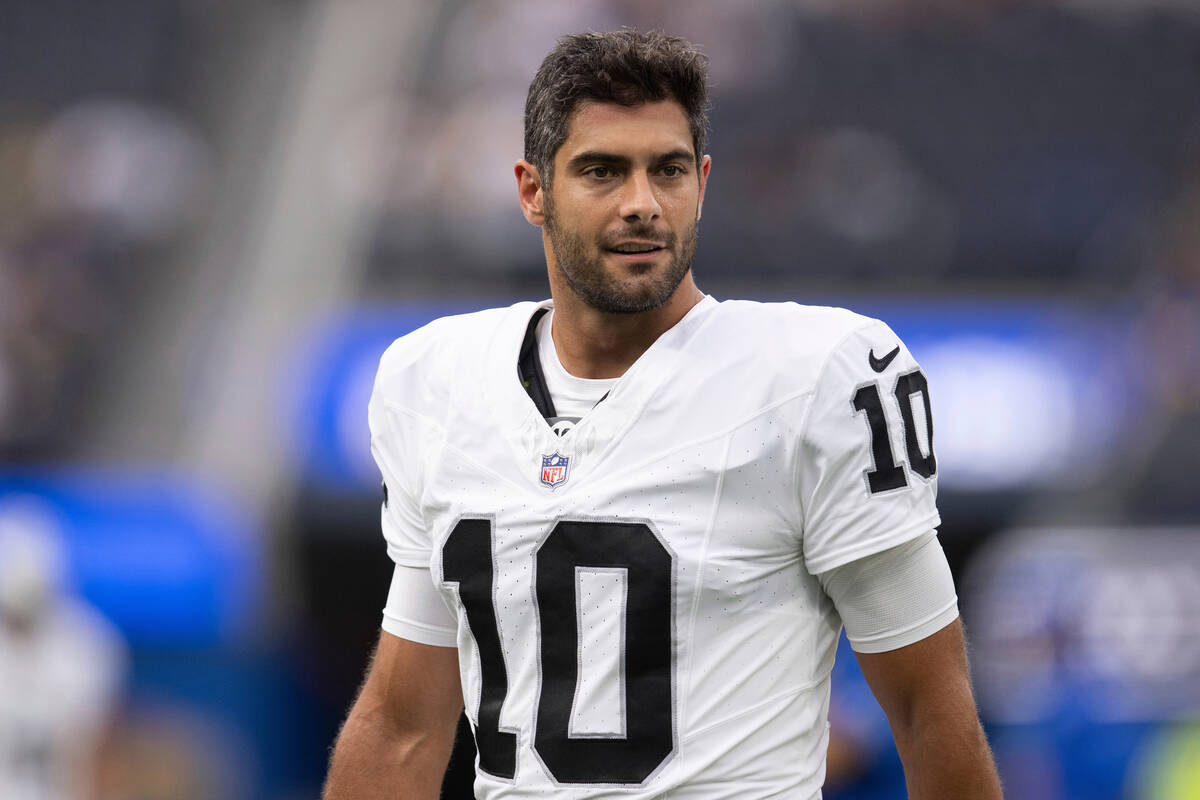 Raiders' Jimmy Garoppolo wins over locker room … again, Raiders News