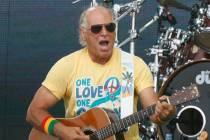 Jimmy Buffett performs Sunday, July 11, 2010 in Gulf Shores, Ala. (Chip English/Press-Register ...