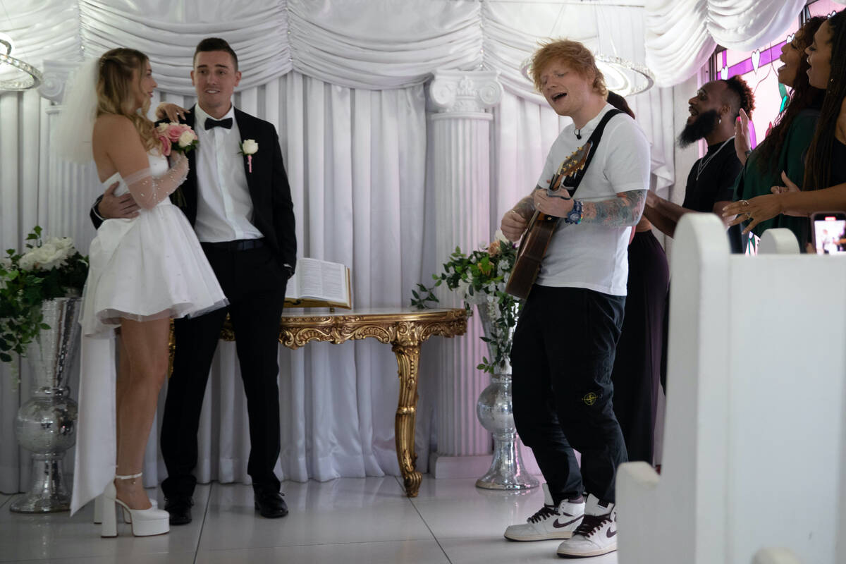 Ed Sheeran performs "Magic" for Jordan and Carter Lindenfield at A Little White Wedding Chapel ...
