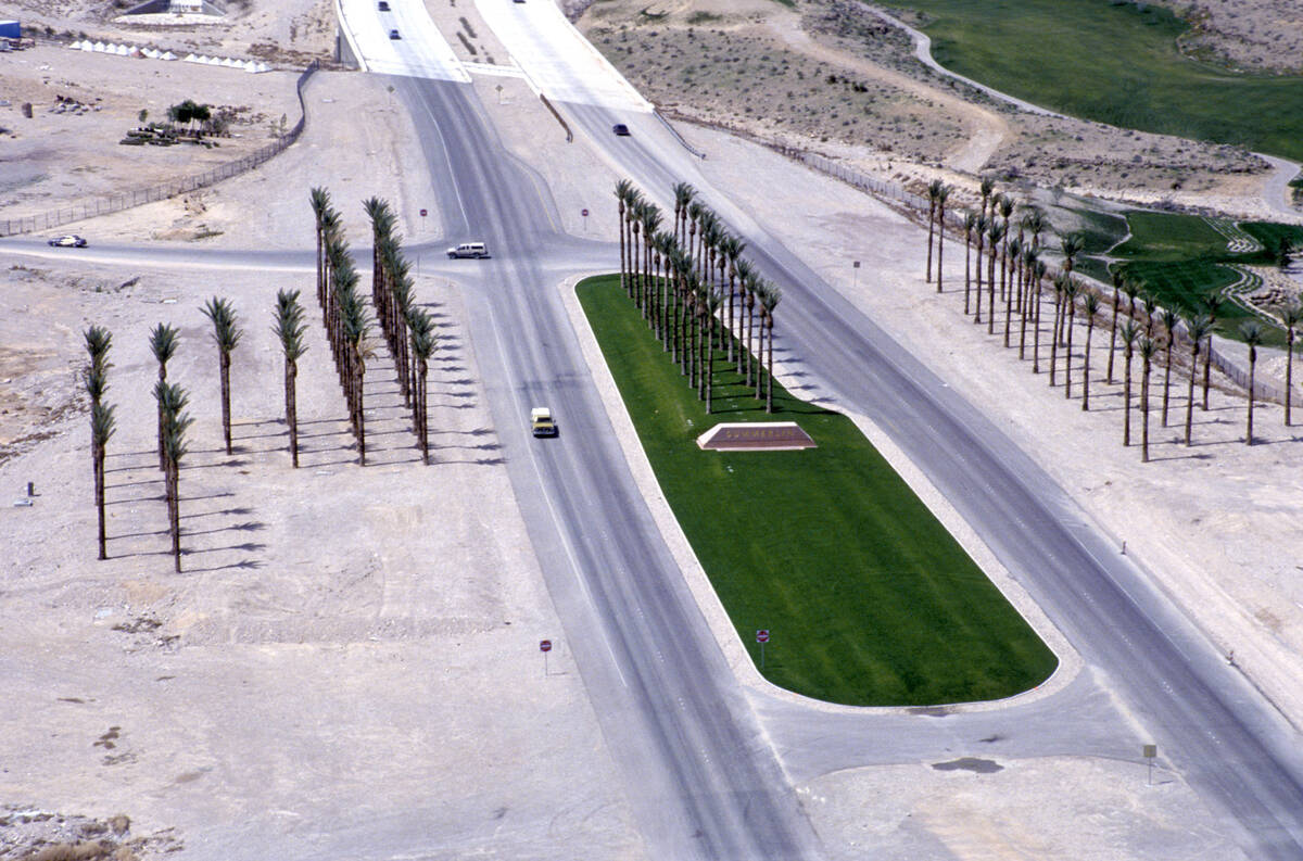 Summerlin Parkway in 1990. Photo courtesy of Howard Hughes Corporation