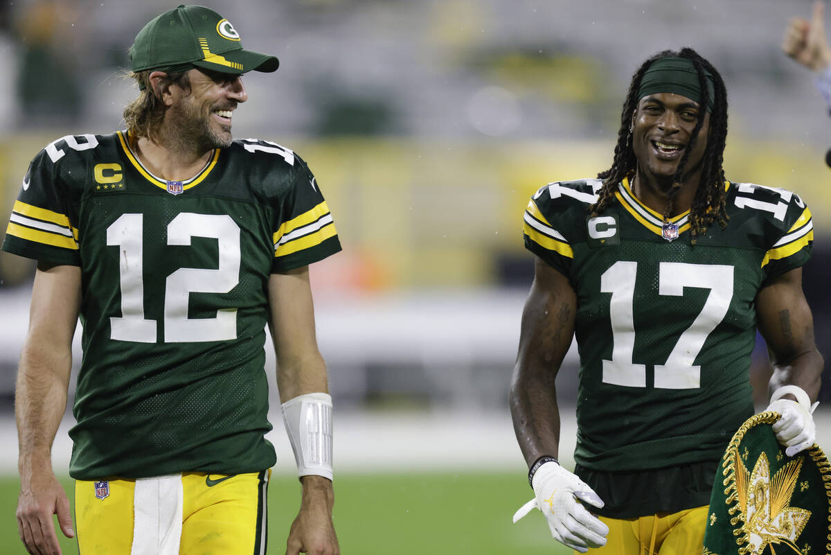 Davante Adams shares his thoughts on Aaron Rodgers injury - Sactown Sports