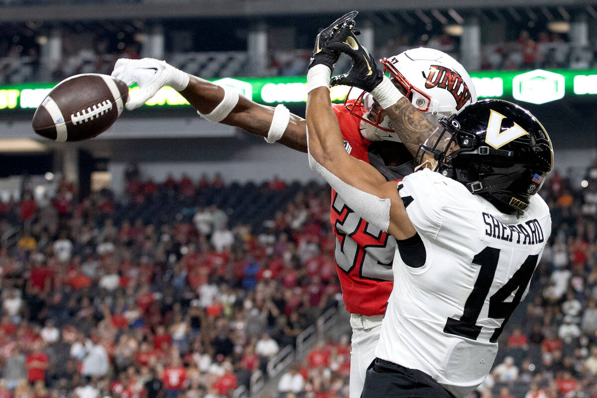Buccaneers fall short in defensive battle with New Mexico Military