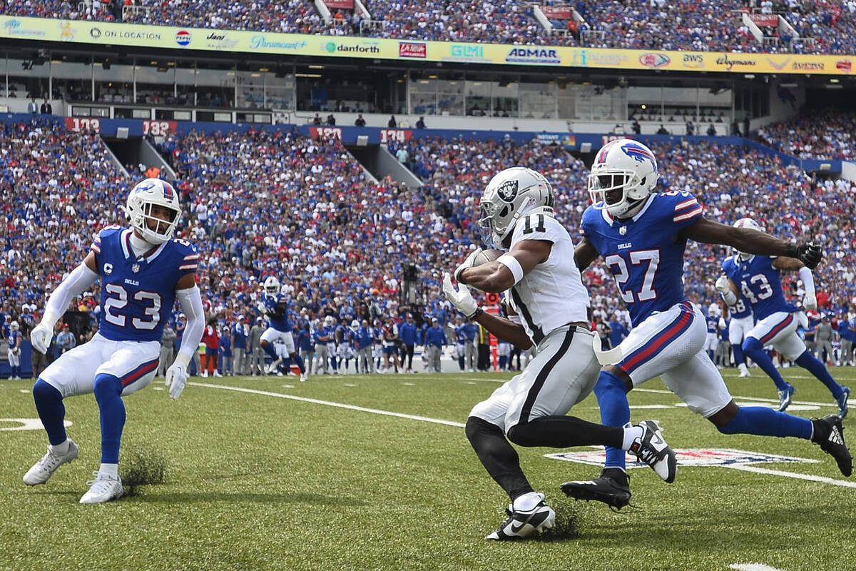 Raiders' Tre Tucker flashes talent on 1st career touch, Raiders News