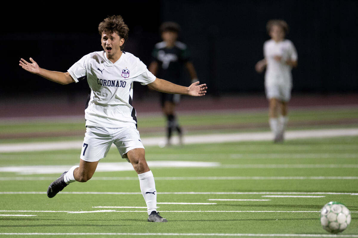 Coronado defender Silvestre Cahue (7) reacts after being fouled by Palo Verde during the second ...