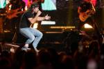 Country star adds Allegiant Stadium to ‘One Night Tour’