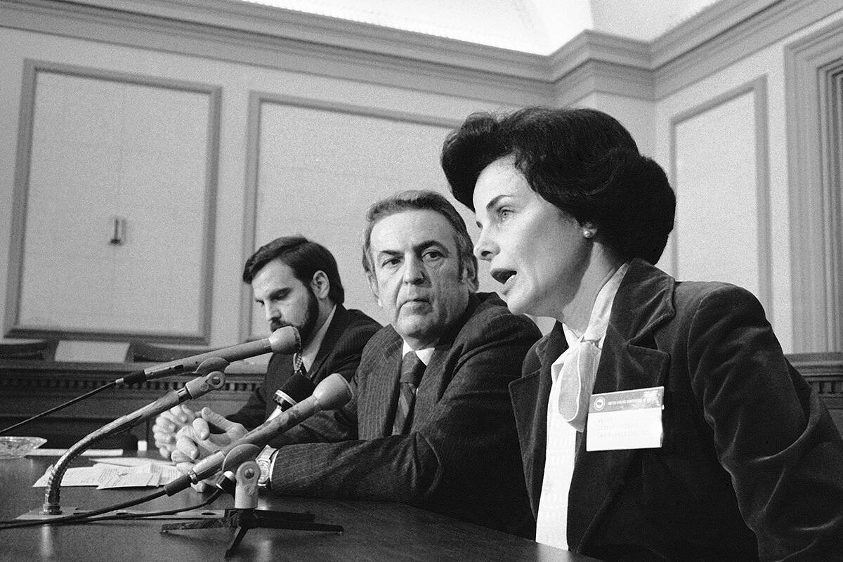 Rep. Abner J. Mikva (D-Ill.), and San Francisco Mayor Dianne Feinstein hold a Capitol Hill news ...