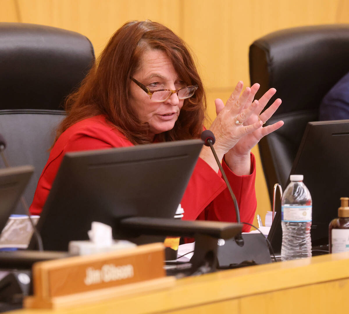 Clark County Commissioner Marilyn Kirkpatrick speaks about ordinance that would ban sidewalk ve ...