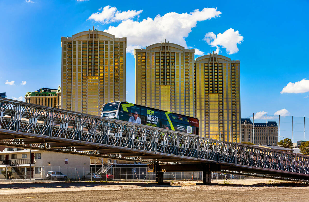 F1 Las Vegas bridge installation to bring closure of Flamingo/Koval